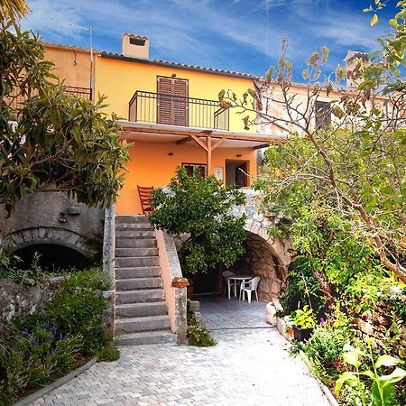 Holiday Home Kuca Na Moru Kornić 外观 照片